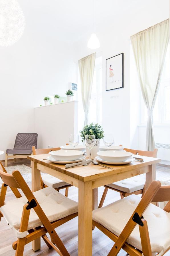 N28 Deluxe Apartment Budapeşte Dış mekan fotoğraf